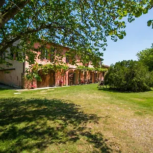  Alloggio per agriturismo Picchio Rosso Italia